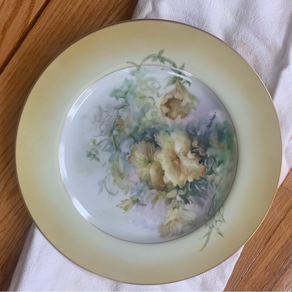 Tiffany Hand painted Floral Yellow and Green collector’s Plate
